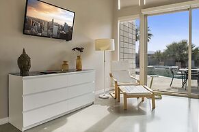 Modern Living 3 Bedroom Home by RedAwning