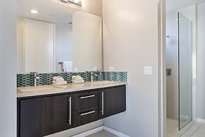 Modern Living 3 Bedroom Home by RedAwning