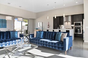 Modern Living 3 Bedroom Home by RedAwning