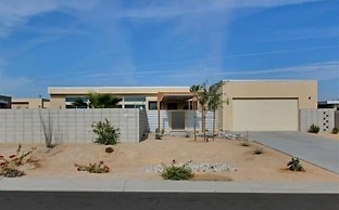 Modern Living 3 Bedroom Home by RedAwning