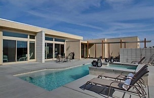 Modern Living 3 Bedroom Home by RedAwning