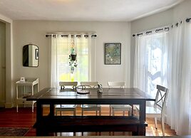 Comfortable Lucky Home, Minutes Away to The Columbia River Gorge by Re