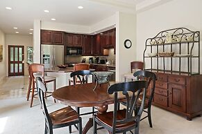 #5 At Broken Top 2 Bedroom Villa by RedAwning