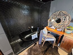 Buff & Fellow Eco Cabins