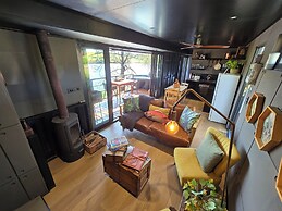 Buff & Fellow Eco Cabins