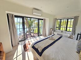 Buff & Fellow Eco Cabins