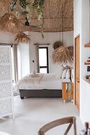 Buff & Fellow Eco Cabins