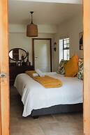 Buff & Fellow Eco Cabins