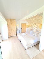 Buff & Fellow Eco Cabins