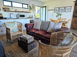 Buff & Fellow Eco Cabins