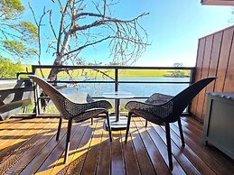 Buff & Fellow Eco Cabins