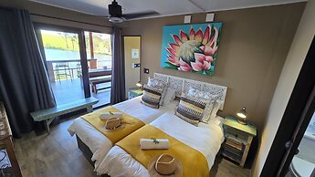 Buff & Fellow Eco Cabins