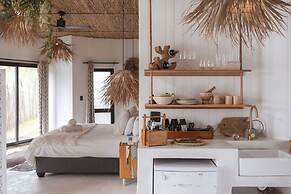 Buff & Fellow Eco Cabins