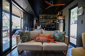 Buff & Fellow Eco Cabins