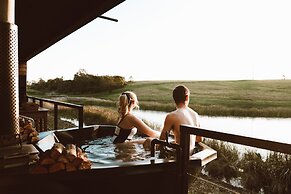 Buff & Fellow Eco Cabins