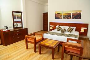 Heaven in Satin Woods Rekawa