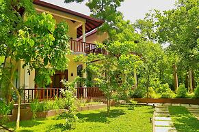 Heaven in Satin Woods Rekawa