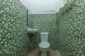 OYO 1082 Kost Arie 1