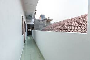 OYO 1082 Kost Arie 1