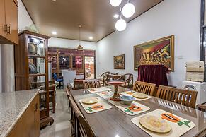 OYO 1082 Kost Arie 1