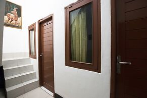 OYO 1082 Kost Arie 1