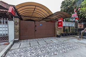 OYO 1082 Kost Arie 1