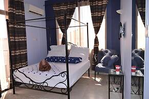 Homeabroad Ensuite Apartment