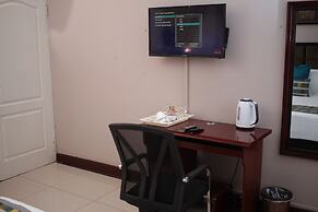 Triple Palms Bed and Breakfast