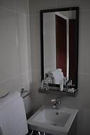 Triple Palms Bed and Breakfast