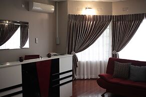 Triple Palms Bed and Breakfast