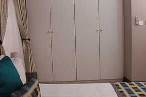 Triple Palms Bed and Breakfast