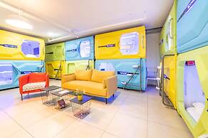 Capsule Inn