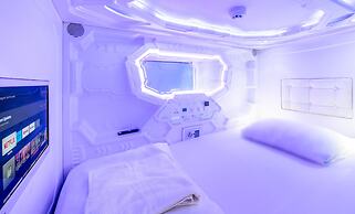 Capsule Inn