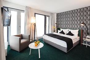 Pandion Boardinghouse