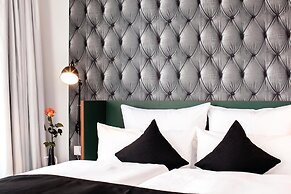 Pandion Boardinghouse