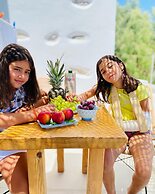 Gerani Deluxe Houses with Sea View