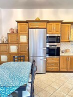 Gerani Deluxe Houses with Sea View