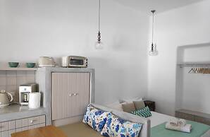 Gerani Deluxe Houses with Sea View