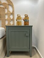 Gerani Deluxe Houses with Sea View