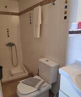 Gerani Deluxe Houses with Sea View 2