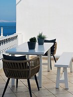 Gerani Deluxe Houses with Sea View 2