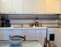 Gerani Deluxe Houses with Sea View 2