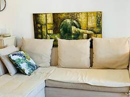 Gerani Deluxe Houses with Sea View 2