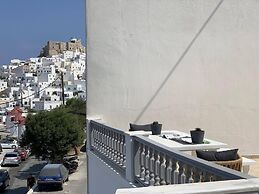 Gerani Deluxe Houses with Sea View 2