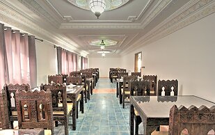 Hotel New Mars Dades