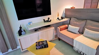 SEAFLATS Iate Plaza Hotel