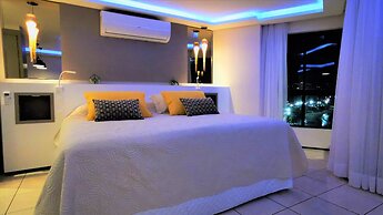 SEAFLATS Iate Plaza Hotel