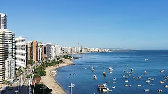 SEAFLATS Iate Plaza Hotel