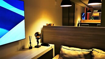 SEAFLATS Iate Plaza Hotel