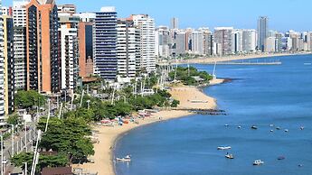 SEAFLATS Iate Plaza Hotel